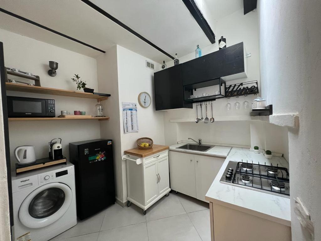 La Terrazza Del Capo Apartment ปาแลร์โม ภายนอก รูปภาพ